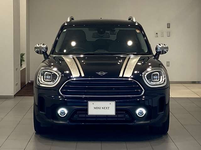 MINI Crossover 8