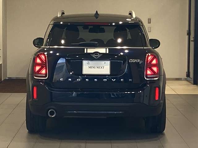 MINI Crossover 9