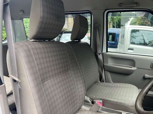 Nissan NV100 Clipper 8
