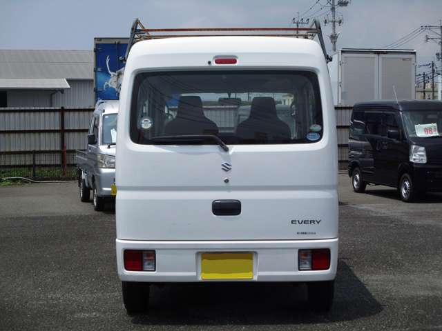 Suzuki Every 6