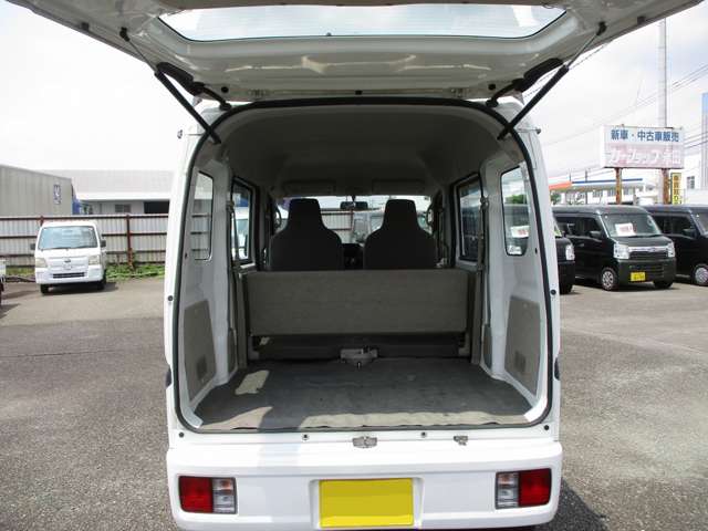 Suzuki Every 9