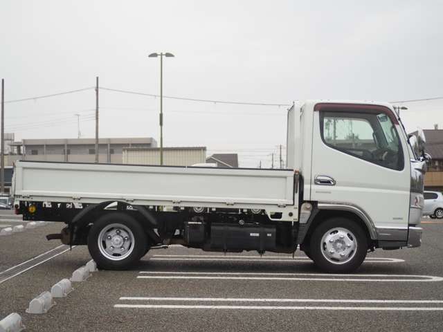 Mitsubishi Fuso Canter 11