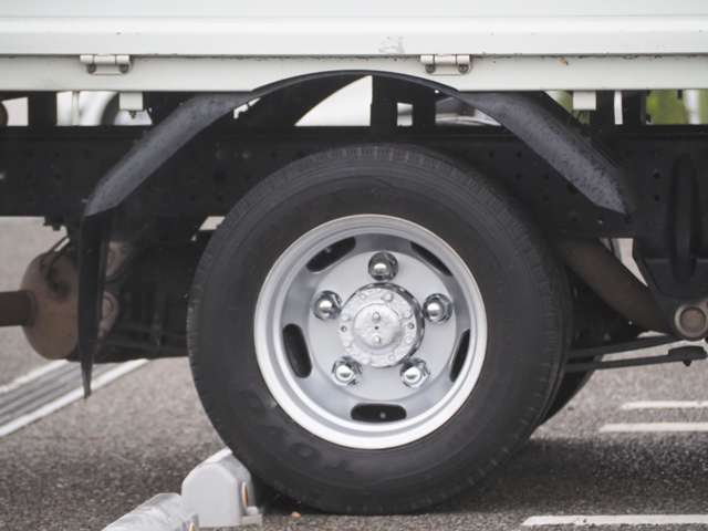 Mitsubishi Fuso Canter 12