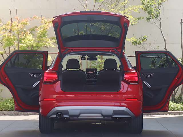 Audi Q2 9