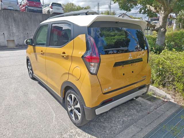 Mitsubishi eK X 10