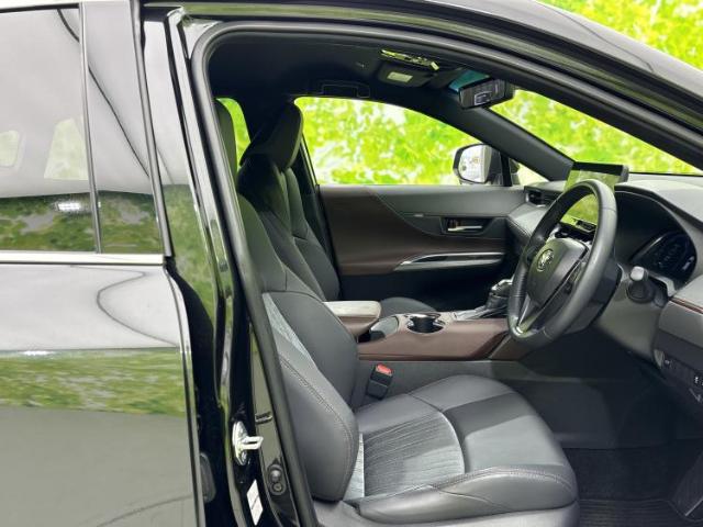Toyota Harrier 2