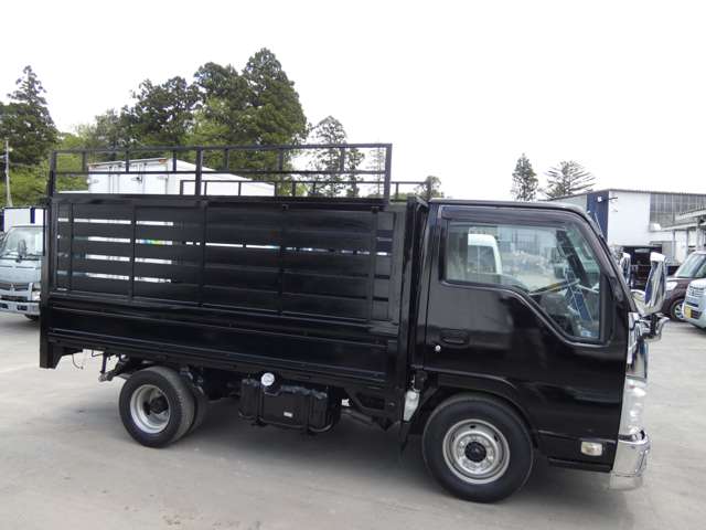 Isuzu Elf 6