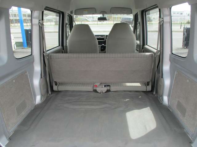 Suzuki Every 8