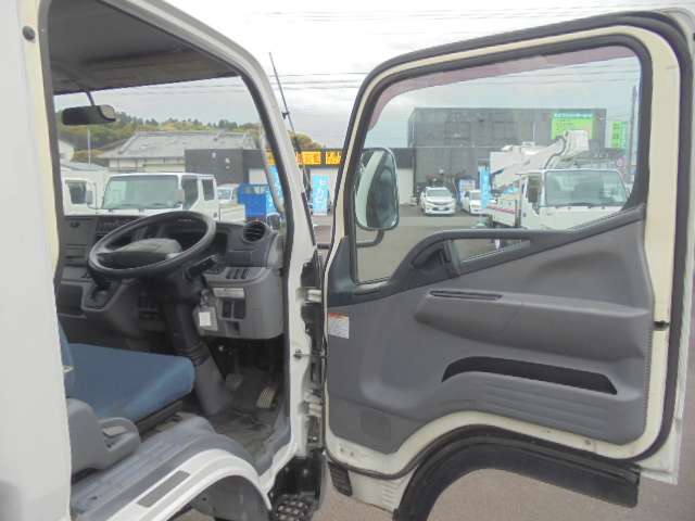 Mitsubishi Fuso Canter 12