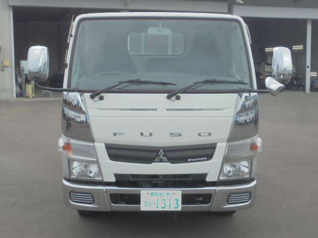 Mitsubishi Fuso Canter 8