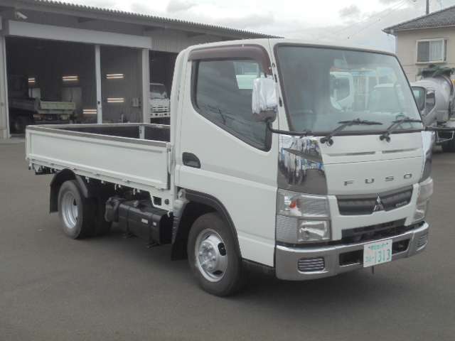 Mitsubishi Fuso Canter 9
