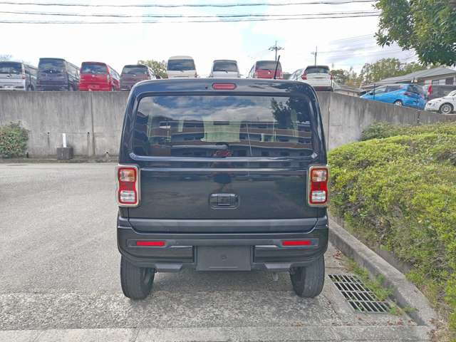 Mazda Flair Crossover 11