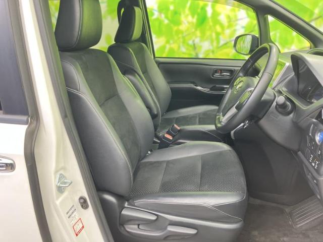 Toyota Voxy 2