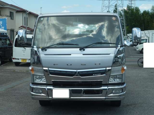 Mitsubishi Fuso Canter 3