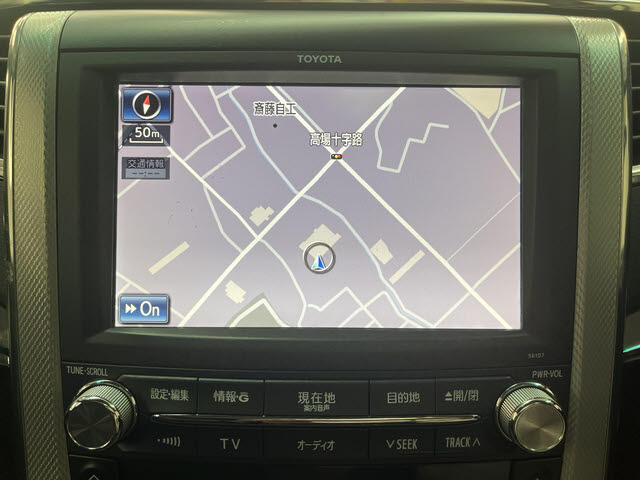 Toyota Vellfire Hybrid 9