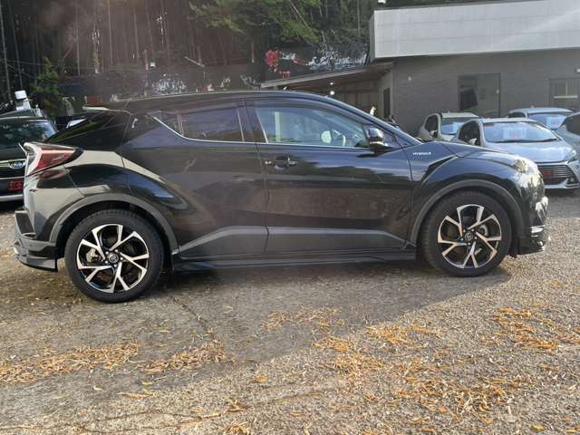 Toyota C-HR 6
