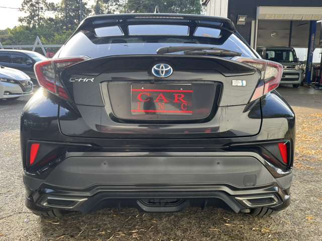 Toyota C-HR 8