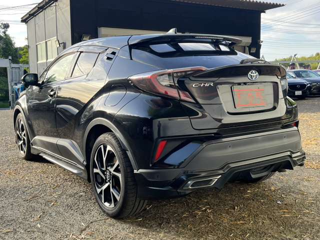 Toyota C-HR 9