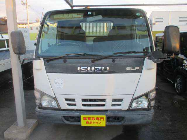 Isuzu Elf 7