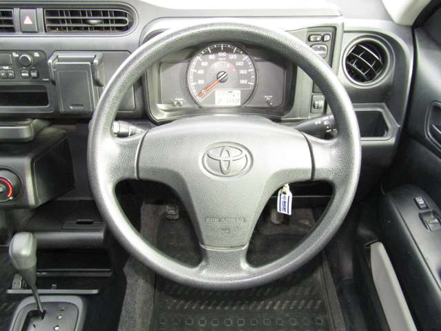 Toyota Succeed Van 5
