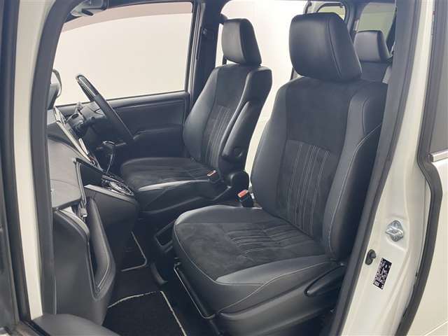 Toyota Esquire 9