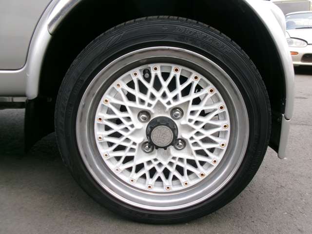 Daihatsu Midget II 7