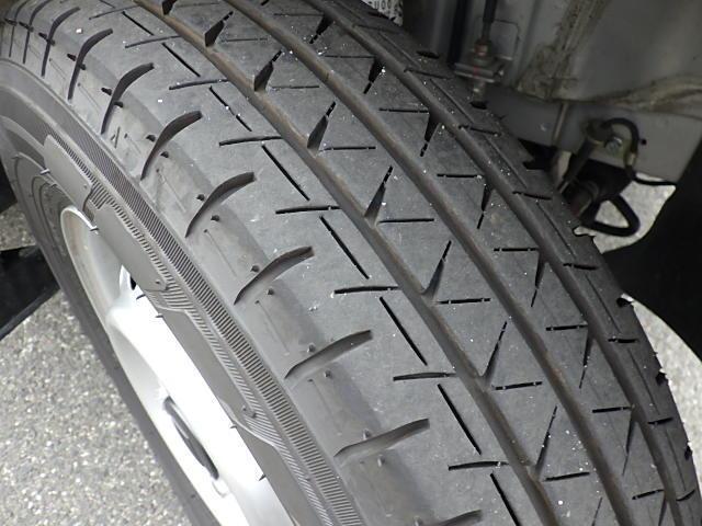 Suzuki Every 8