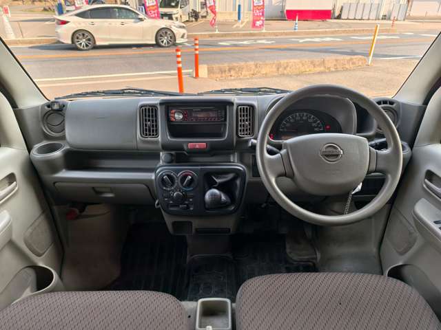 Nissan NV100 Clipper 9