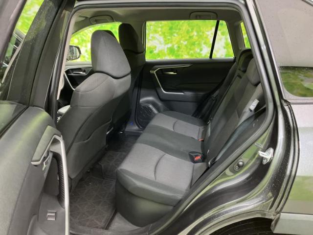 Toyota RAV4 11