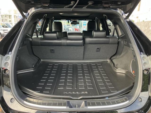 Toyota Harrier 10