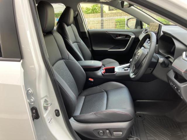 Toyota RAV4 2