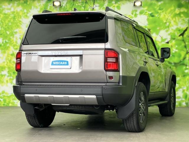 Toyota Land Cruiser 250 6