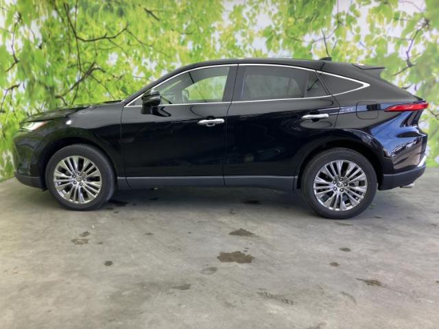 Toyota Harrier 5