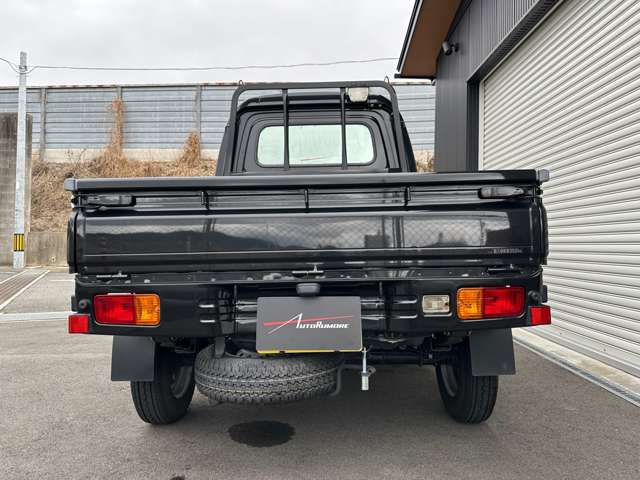 Daihatsu Hijet Truck 4