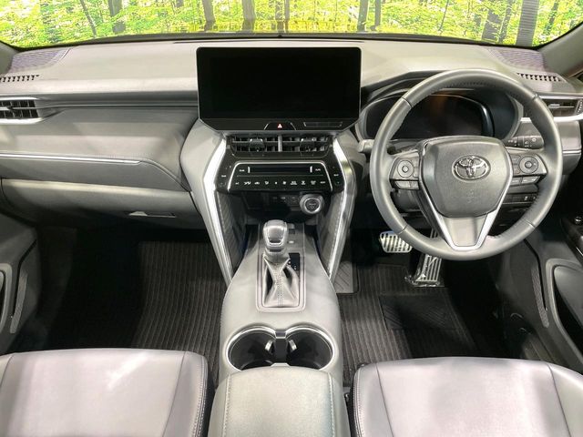 Toyota Harrier 2