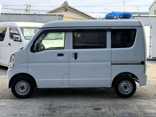 Nissan NV100 Clipper 9