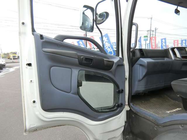 Hino Ranger 9