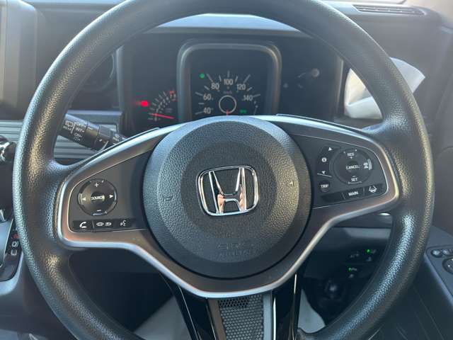 Honda N-VAN 8