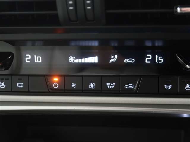 Mazda CX-60 10