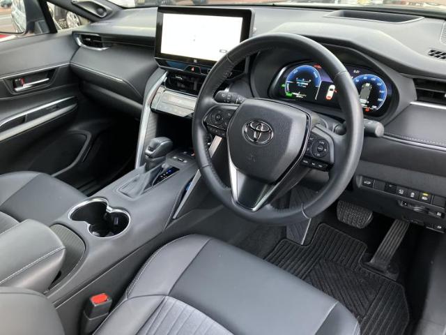 Toyota Harrier 2