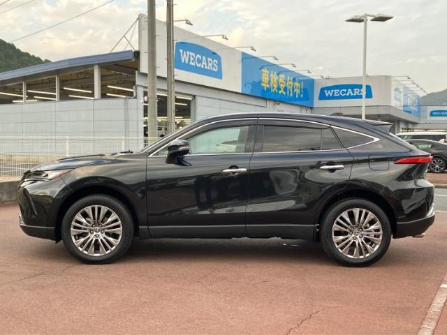 Toyota Harrier 4