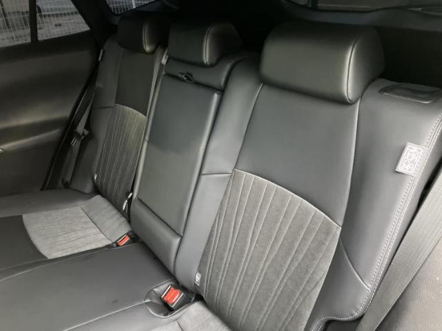 Toyota Harrier 8
