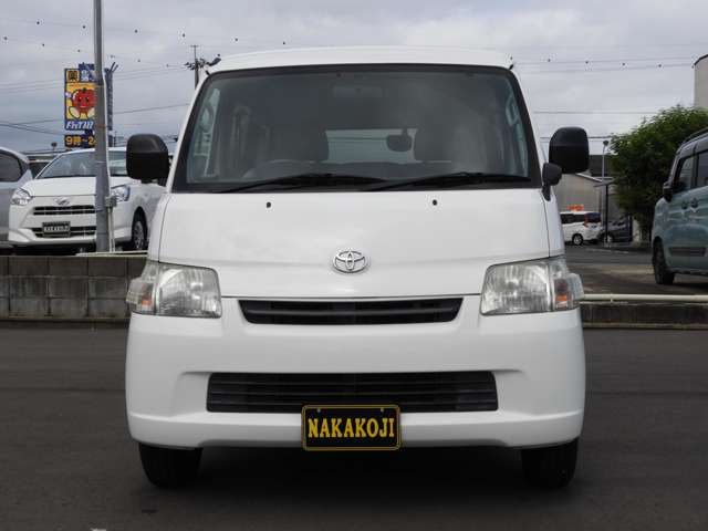 Toyota Town Ace Van 5