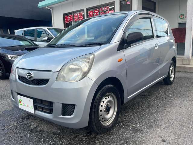 Daihatsu Mira 6