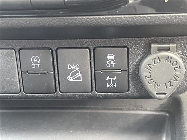 Toyota Hilux 11