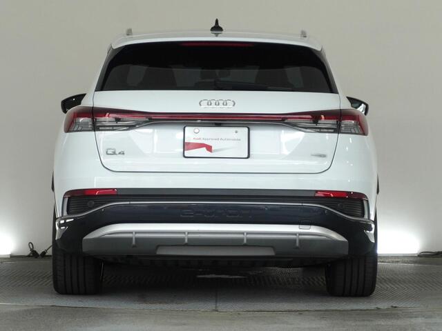 Audi Q4 e-tron 12
