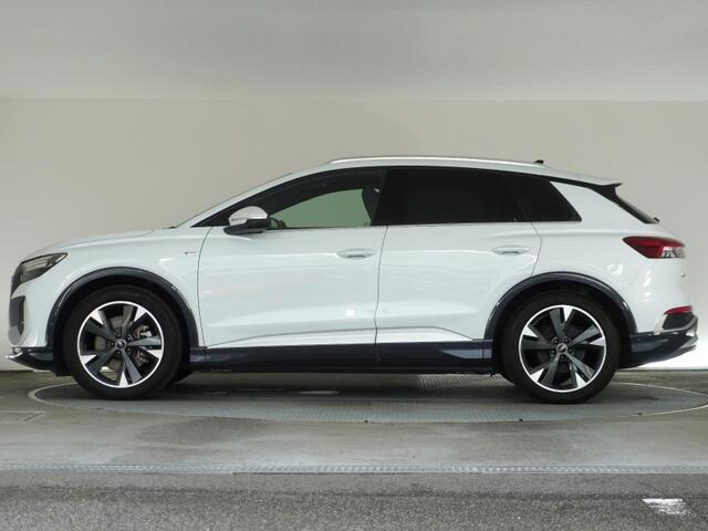 Audi Q4 e-tron 10