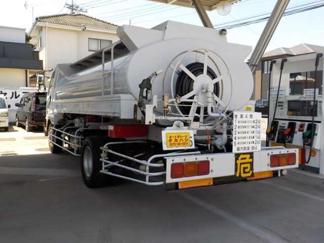 Mitsubishi Fuso Fighter 3