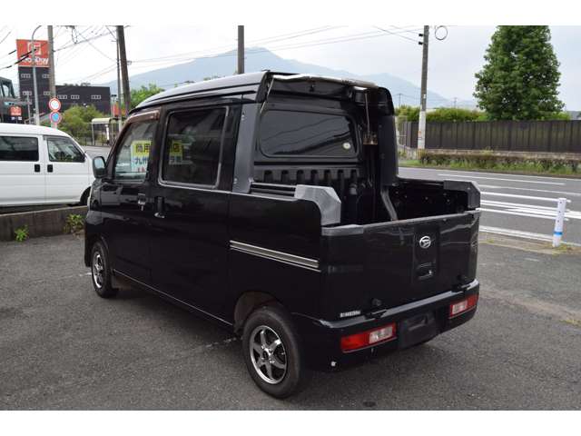 Daihatsu Hijet Deck Van 3