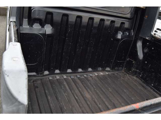 Daihatsu Hijet Deck Van 10